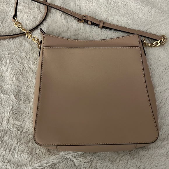Michael Kors blush color crossbody - Picture 8 of 10